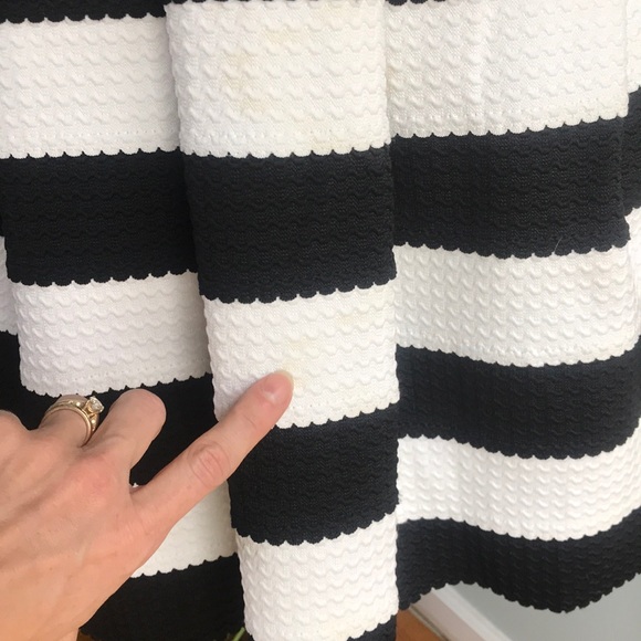 San Souci-strapless black and white bandage mini - Picture 6 of 8